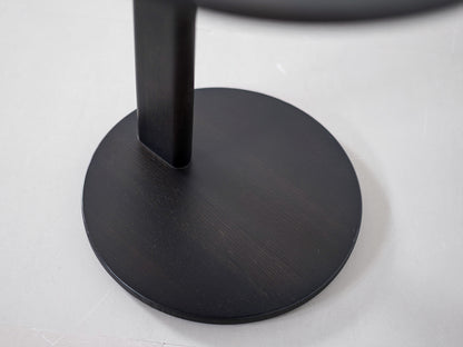 カリモクニュースタンダード エレファント サイドテーブル ブラック クリスチャン・ハース / Karimoku New Standard Elephant Side Table Black Christian Haas KNS