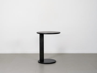 カリモクニュースタンダード エレファント サイドテーブル ブラック クリスチャン・ハース / Karimoku New Standard Elephant Side Table Black Christian Haas KNS