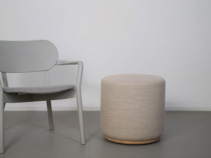 エレファント プーフ タスク スツール キャスター付 ベージュ カリモクニュースタンダード クリスチャン・ハース / Elephant Pouf Task Karimoku New Standard Christian Haas