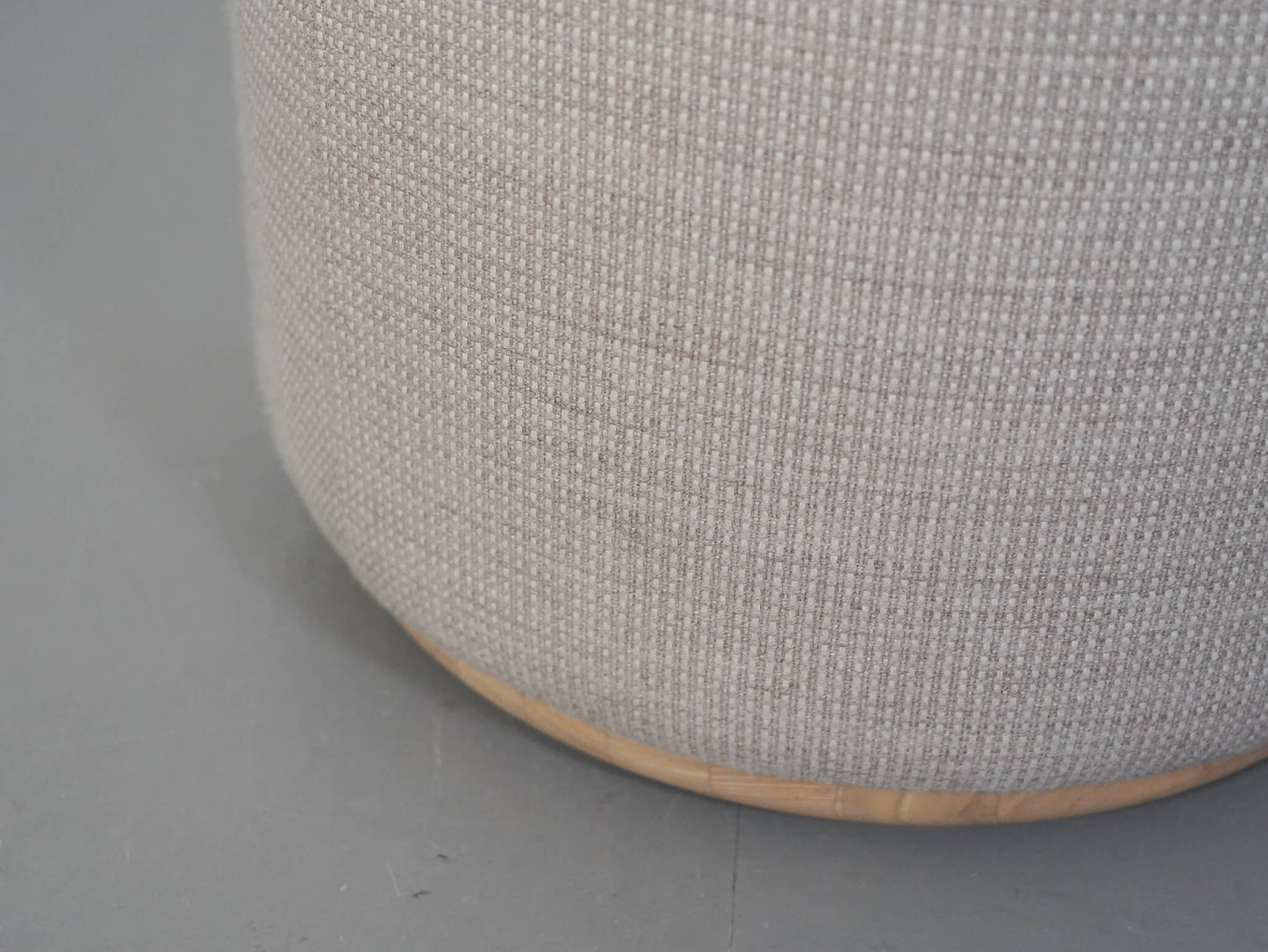 エレファント プーフ タスク スツール キャスター付 ベージュ カリモクニュースタンダード クリスチャン・ハース / Elephant Pouf Task Karimoku New Standard Christian Haas