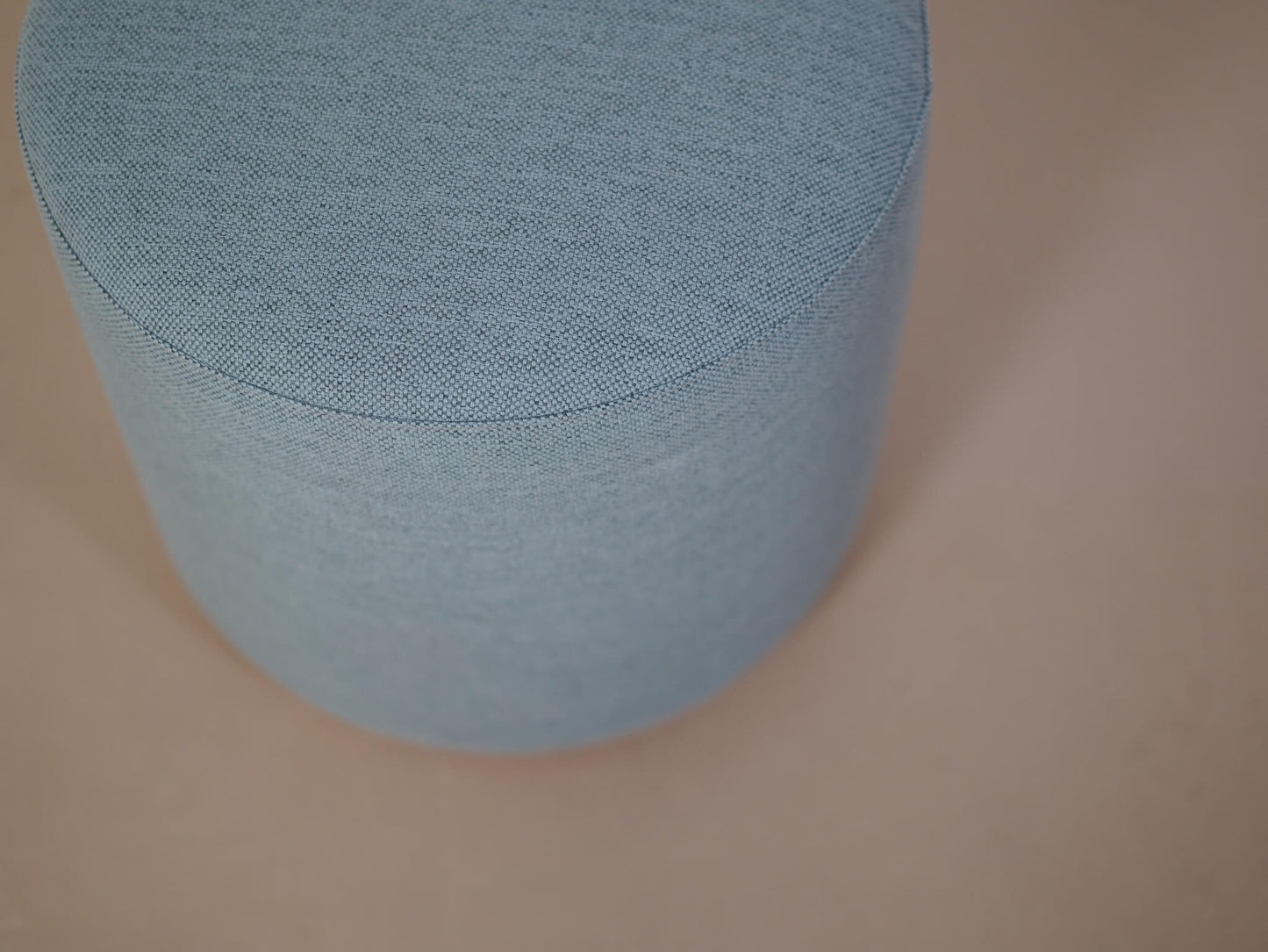 エレファント プーフ タスク スツール キャスター付 マハラム ブルー カリモクニュースタンダード クリスチャン・ハース / Elephant Pouf Task Karimoku New Standard Christian Haas MAHARAM 在庫2