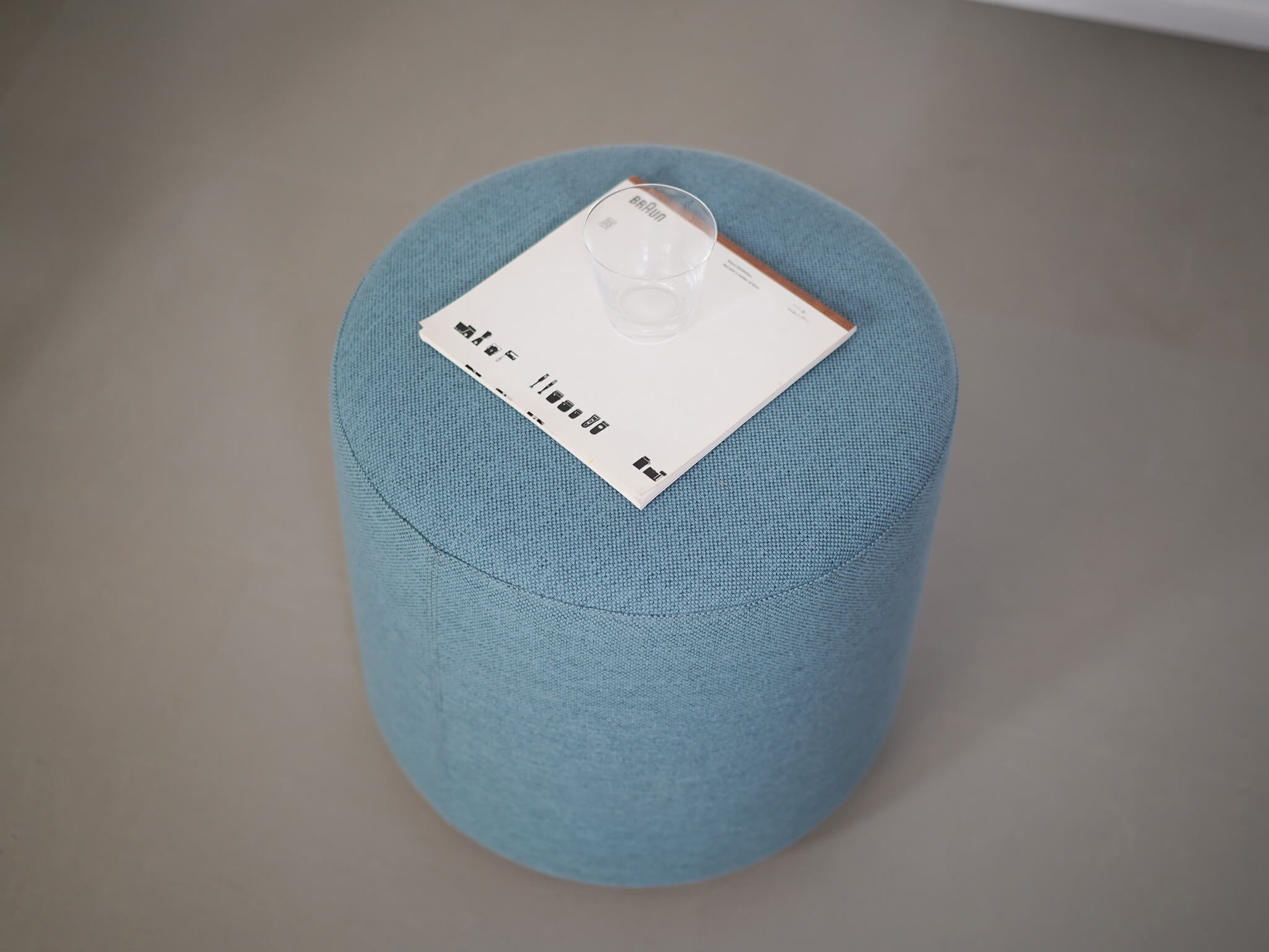 カリモク家具 KNS エレファントプーフタスク スツール ナチュラル 2 カリモク家具 KNS エレファントプーフタスク スツール ナチュラル 2