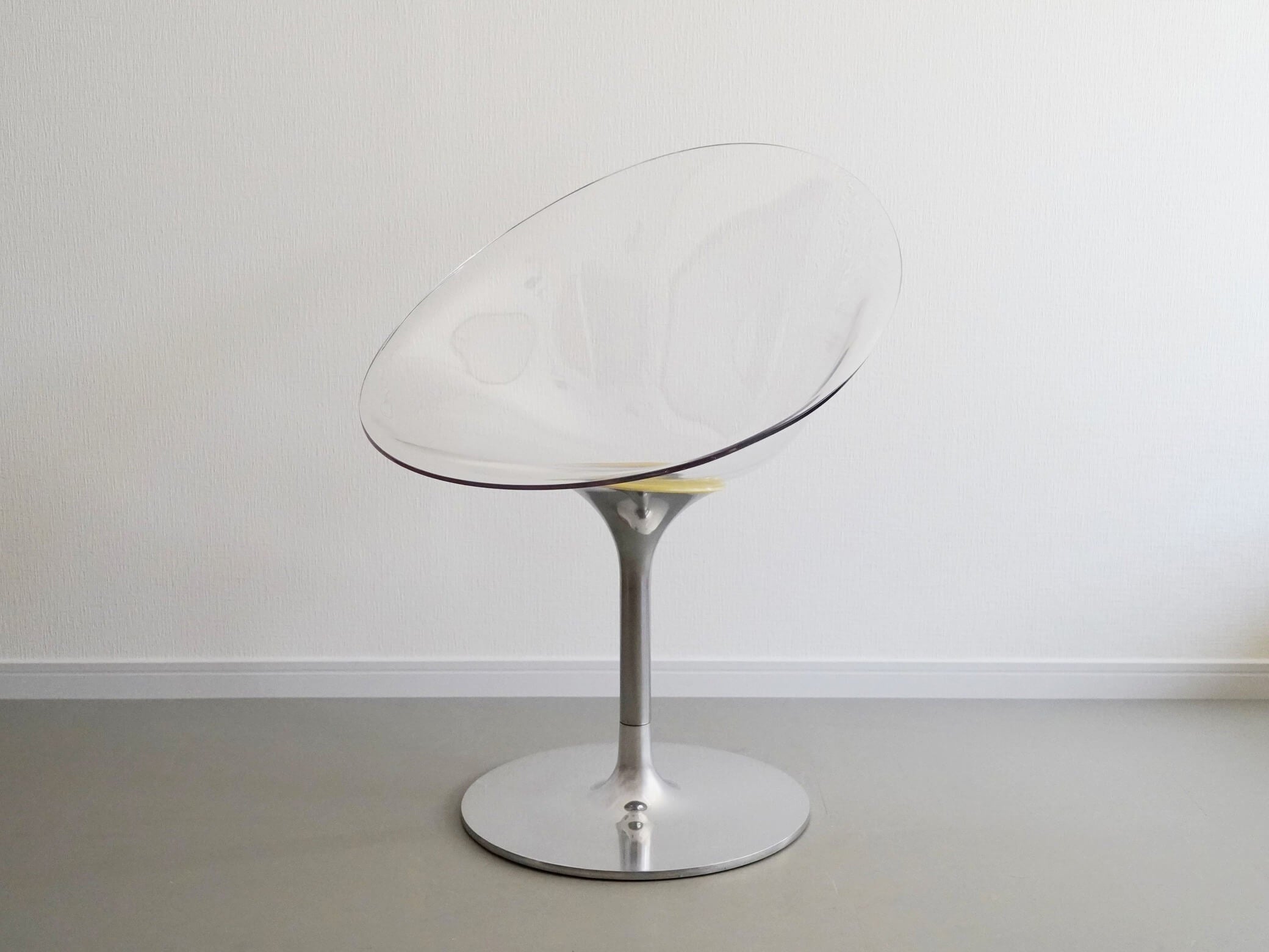 エロエス 1本脚 回転式 クリスタル カルテル フィリップ・スタルク クリア ペデスタル / ERO S Crystal Kartell  Philippe Starck 在庫3 – CAGUYA