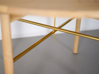 WOHL HÜTTE F2: table round Oak Brass / ヴォールヒュッテ エフツー ラウンドテーブル ナラ 真鍮