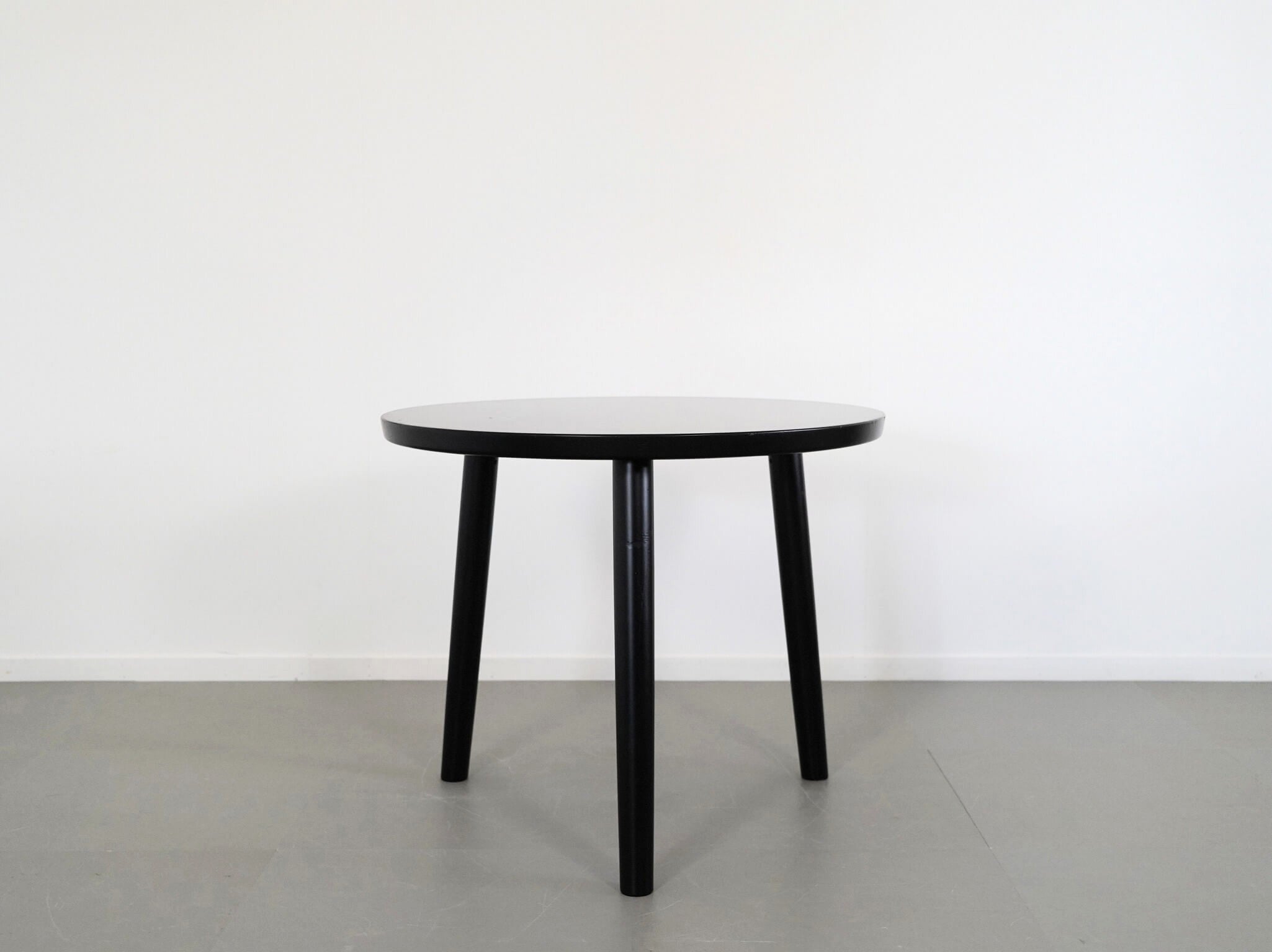 【引越しのため破格設定中】ヨーロッパ ヴィンテージ サイドテーブル 引越しのため破格設定中】ヨーロッパ ヴィンテージ サイドテーブル