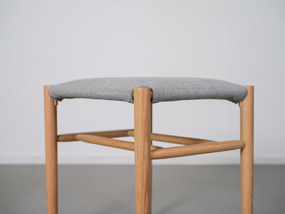 ジャスパー・モリソン ライトウッド スツール ロー オーク ファブリック マルニ木工 / Jasper Morrison Lightwood Stool Low MARUNI COLLECTION