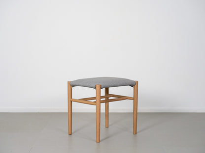 ジャスパー・モリソン ライトウッド スツール ロー オーク ファブリック マルニ木工 / Jasper Morrison Lightwood Stool Low MARUNI COLLECTION