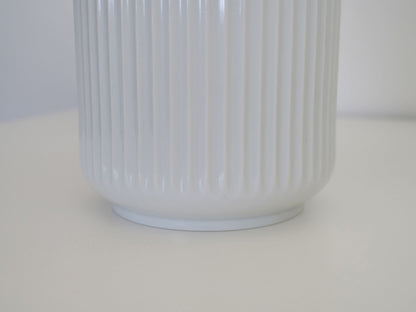 リュンビュー ポーセリン ベース H31cm ホワイト デンマーク 北欧 / LYNGBY PORCELÆN Vase White 在庫29→25