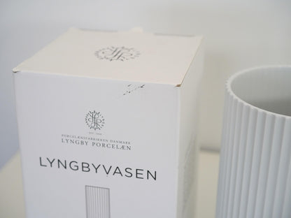 リュンビュー ポーセリン ベース H31cm ホワイト デンマーク 北欧 / LYNGBY PORCELÆN Vase White 在庫29→25