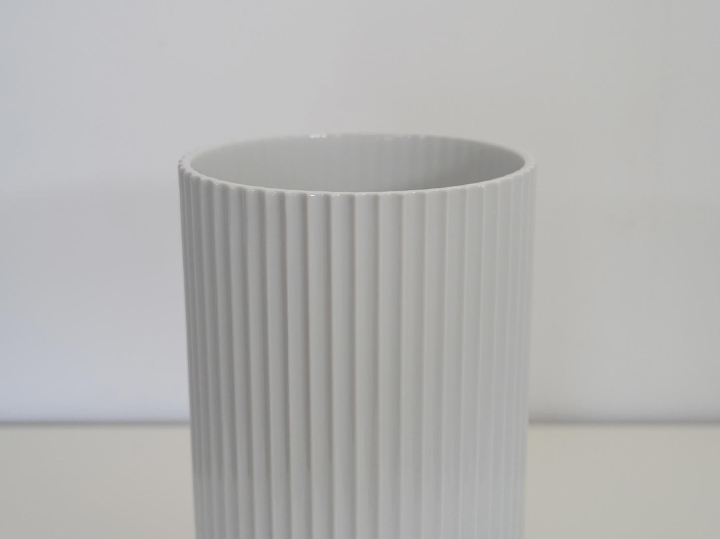リュンビュー ポーセリン ベース H31cm ホワイト デンマーク 北欧 / LYNGBY PORCELÆN Vase White 在庫29→25