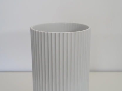 リュンビュー ポーセリン ベース H31cm ホワイト デンマーク 北欧 / LYNGBY PORCELÆN Vase White 在庫29→25