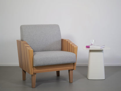 五十嵐久枝さんがデザインし、グッドデザイン賞を受賞したオカムラのモイストソファ