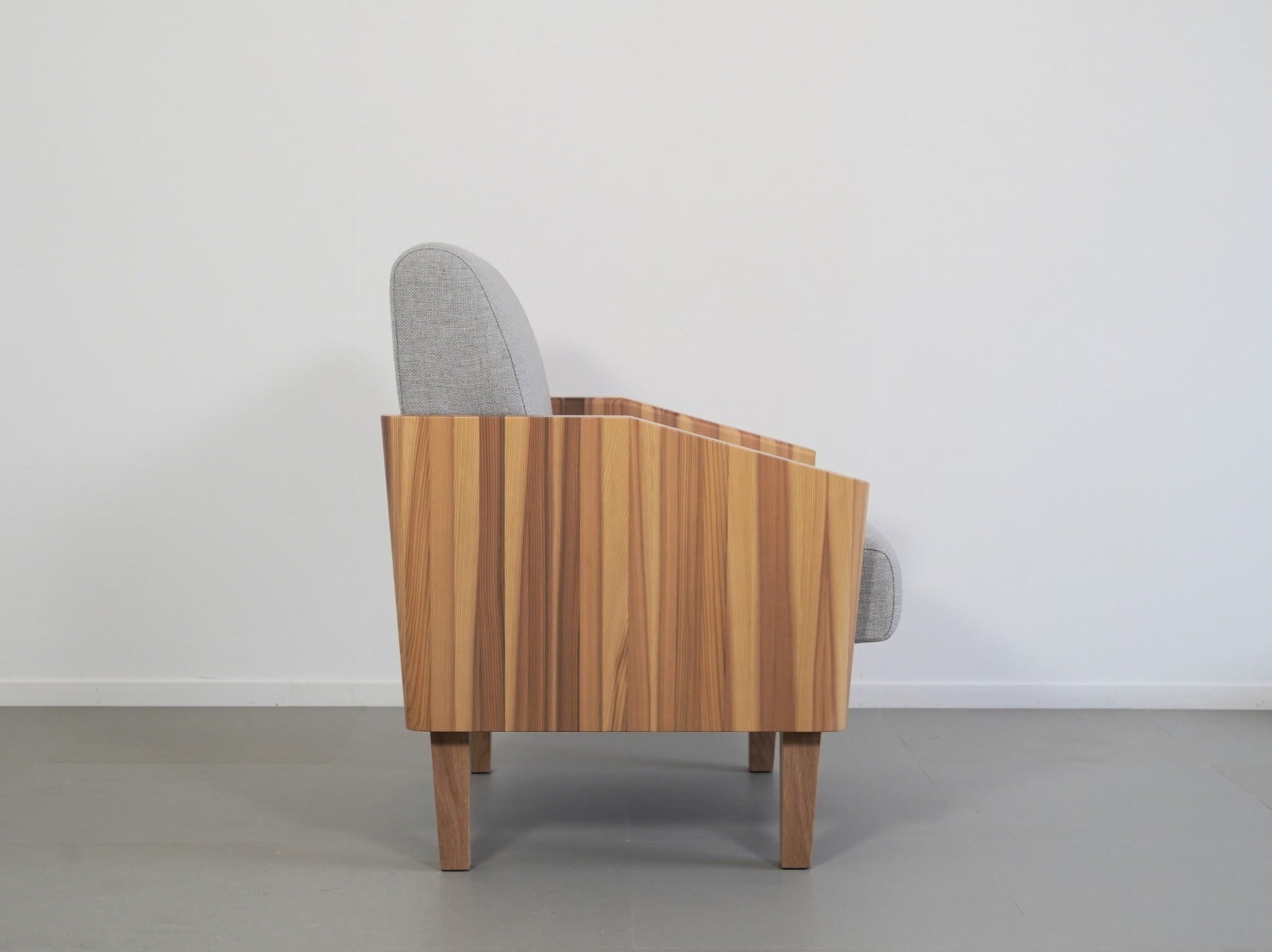 五十嵐久枝さんがデザインしたオカムラのモイストソファ