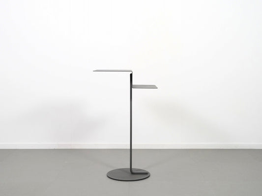 コンスタンティン・グルチッチがデザインした無印良品のモノテーブル