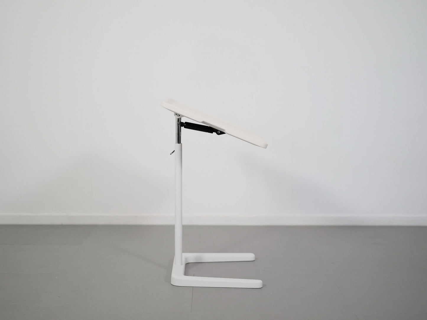 ネステーブル ホワイト ヴィトラ ジャスパー・モリソン / NesTable Vitra Jasper Morrison 在庫5→4