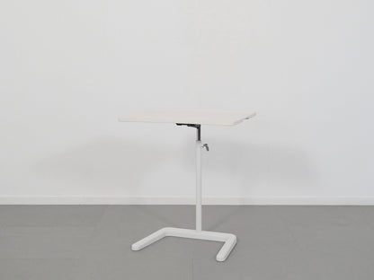 ジャスパーモリソンがデザインしたヴィトラのネステーブル