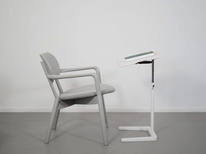 ジャスパーモリソンがデザインしたヴィトラのネステーブル