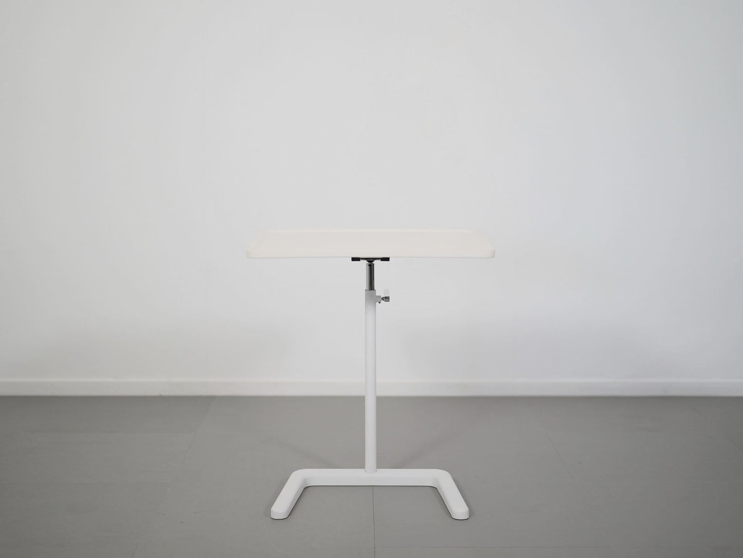 ジャスパーモリソンがデザインした中古・ユーズドのヴィトラのネステーブル