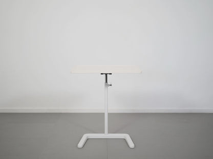 ジャスパーモリソンがデザインした中古・ユーズドのヴィトラのネステーブル