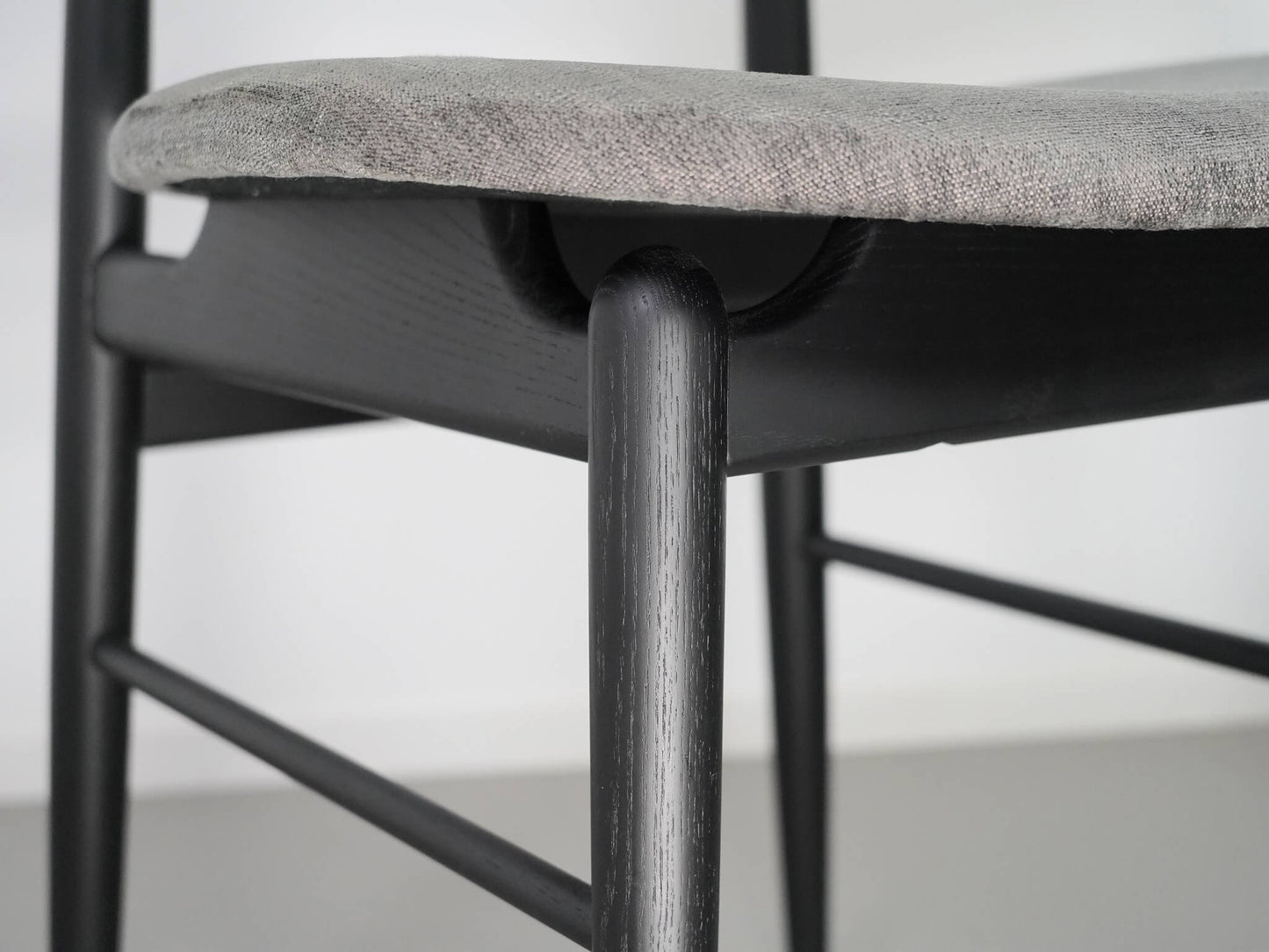 アウトラインチェア スミ ノームアーキテクツ アリアケ / Outline Chair Norm Architects ARIAKE 在庫12→11