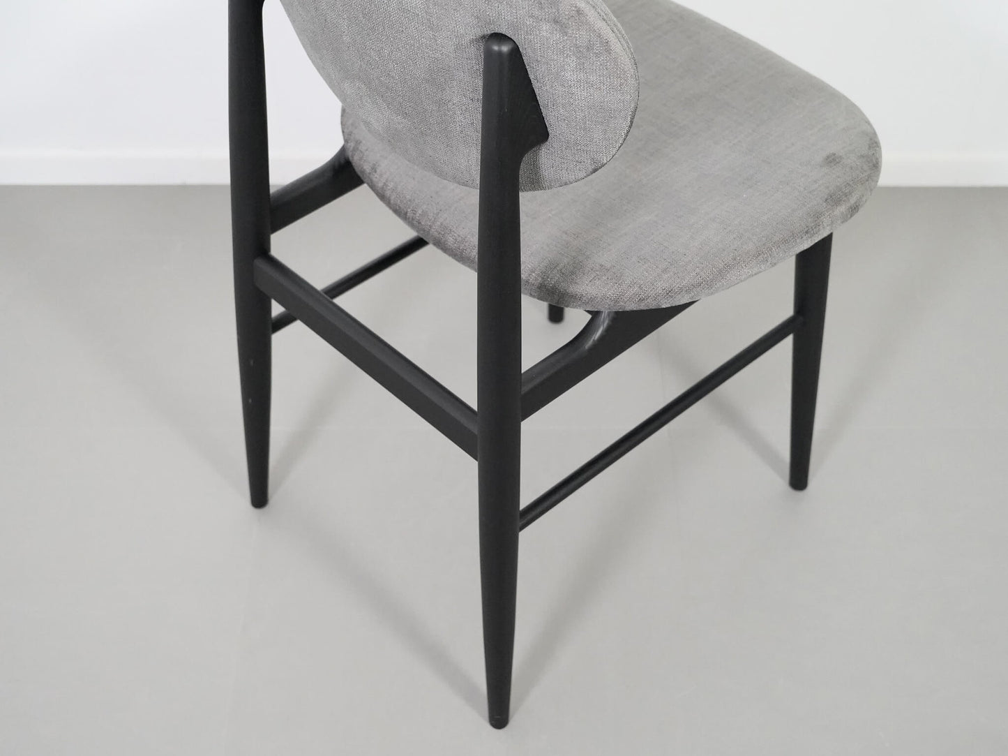 アウトラインチェア スミ ノームアーキテクツ アリアケ / Outline Chair Norm Architects ARIAKE 在庫12→11