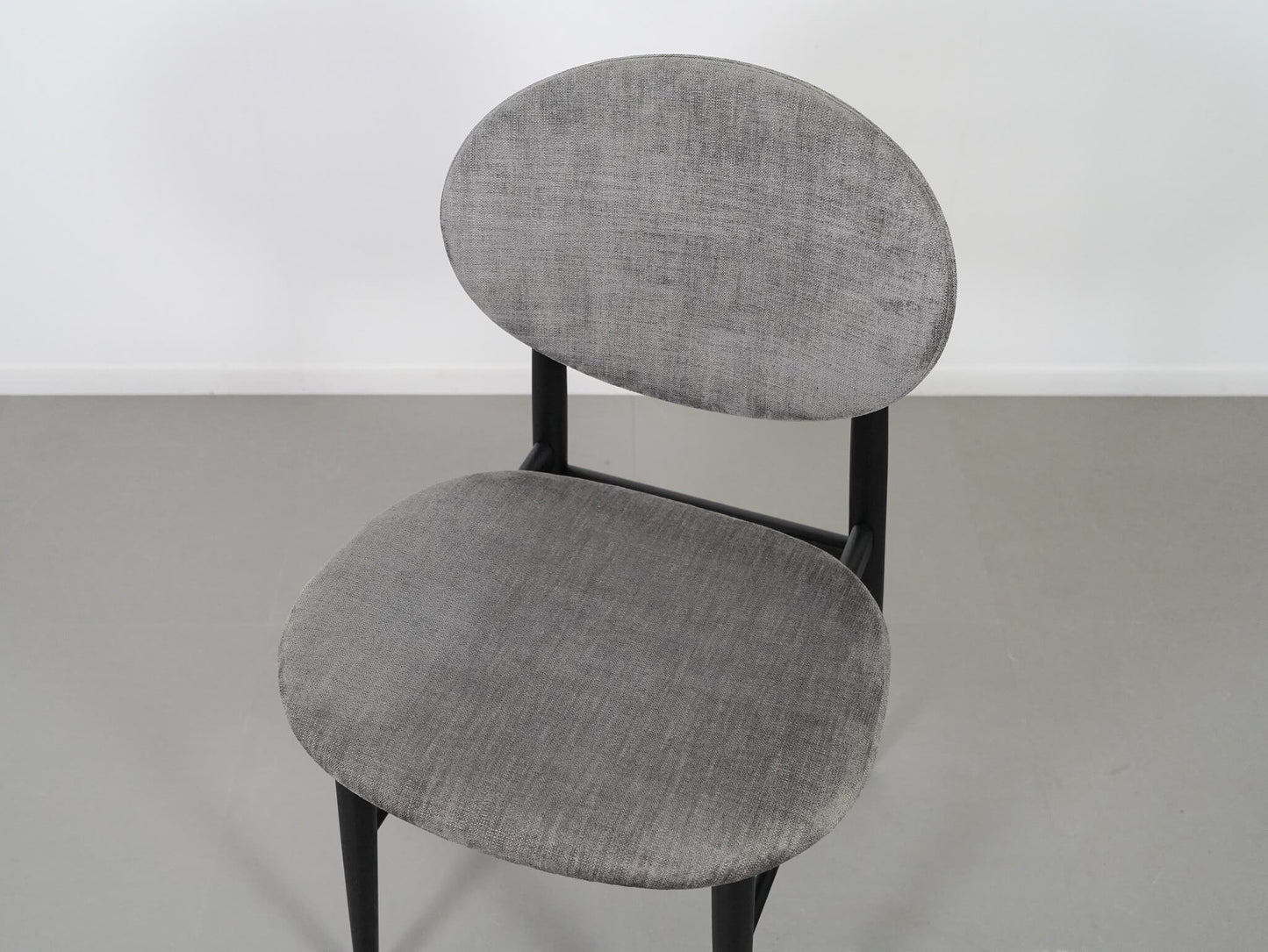 アウトラインチェア スミ ノームアーキテクツ アリアケ / Outline Chair Norm Architects ARIAKE 在庫12→11