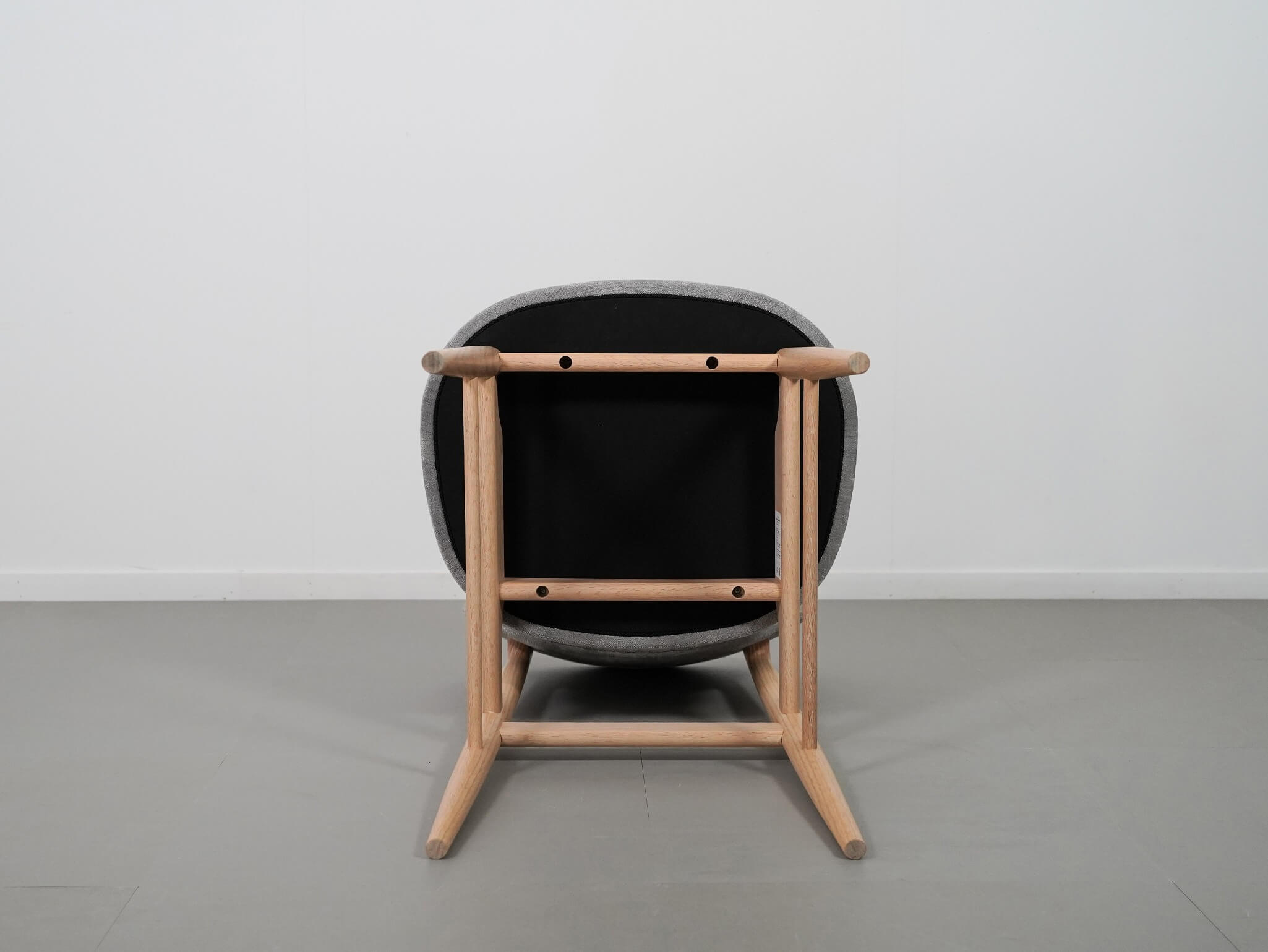 【発送の場合は即購入不可】 平田椅子製作所 ARIAKE Outline Chair Sumi ダイニングチェア アームレスチェア 椅子 日本製 アリアケ 有明 Norm Architects 96165 アウトラインチェア ホワイト ノームアーキテクツ アリアケ 中古