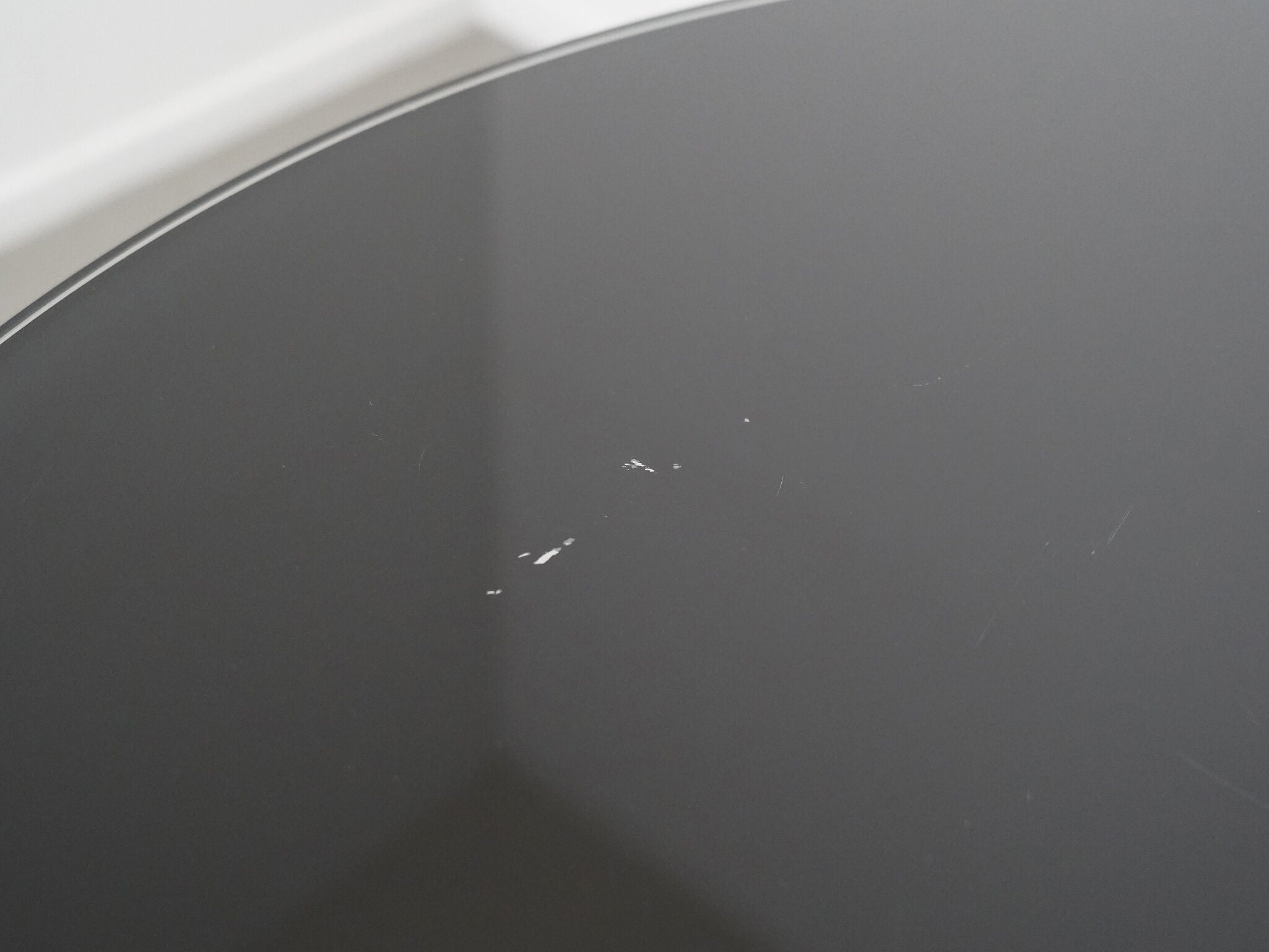 プラーノ 丸テーブル ブラック フリッツ・ハンセン ペリカンデザイン