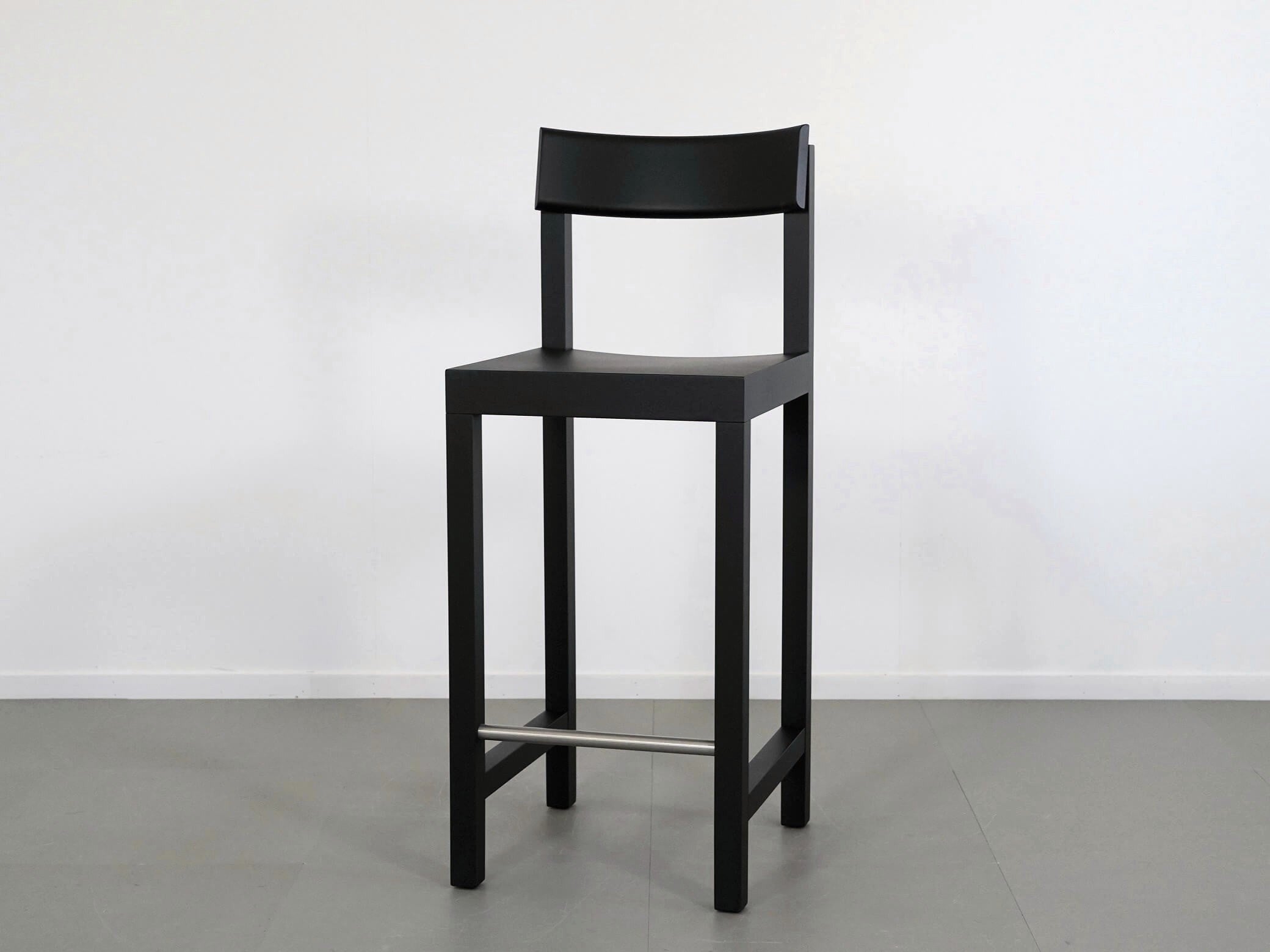 MATTIAZZI CUGINO クッチーノ スツール　黒　グルチッチデザイン CUGINO | MATTIAZZI | Brand Collection｜コクヨ ファニチャー