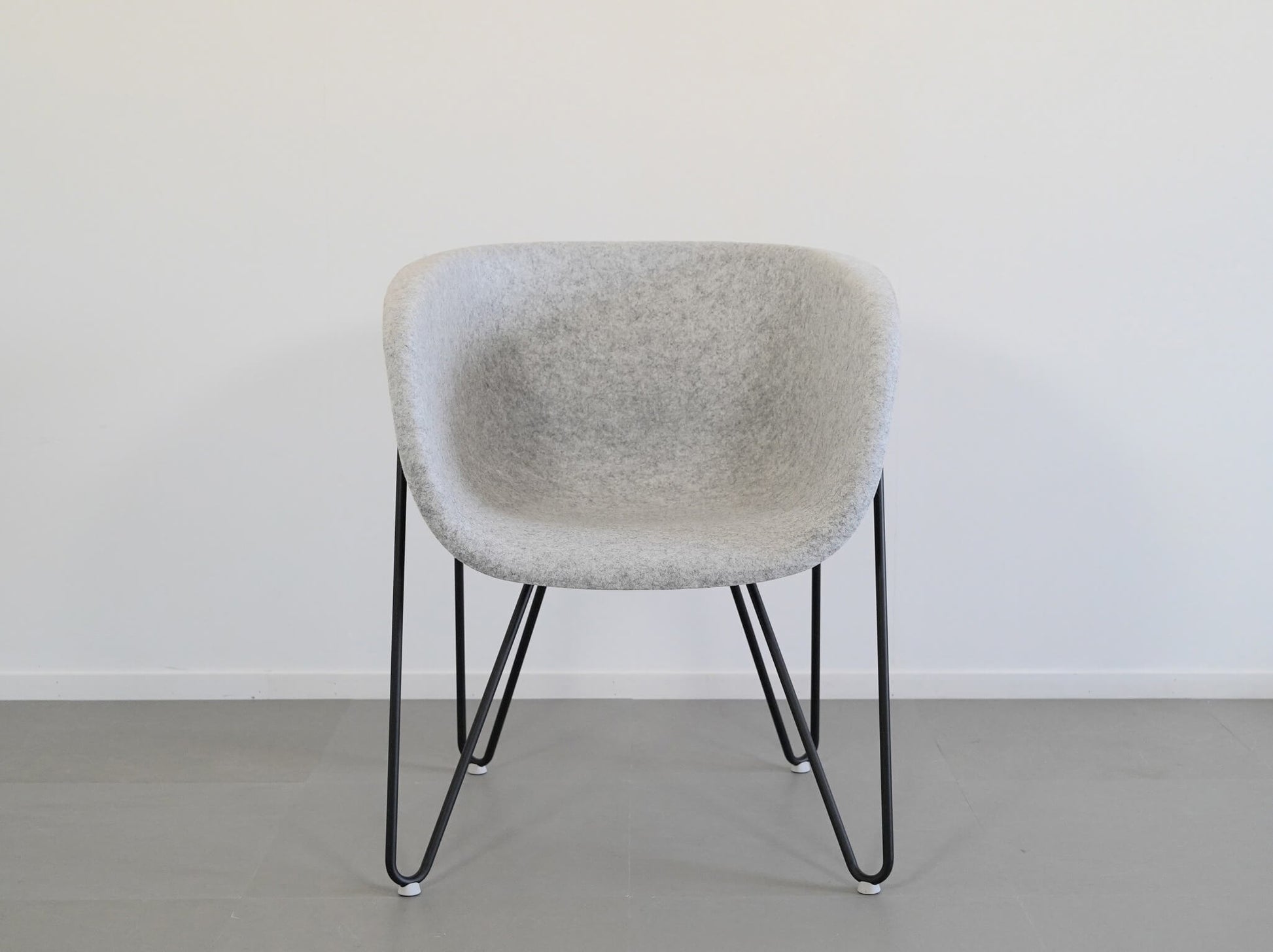 イトーキのリフェルトチェア