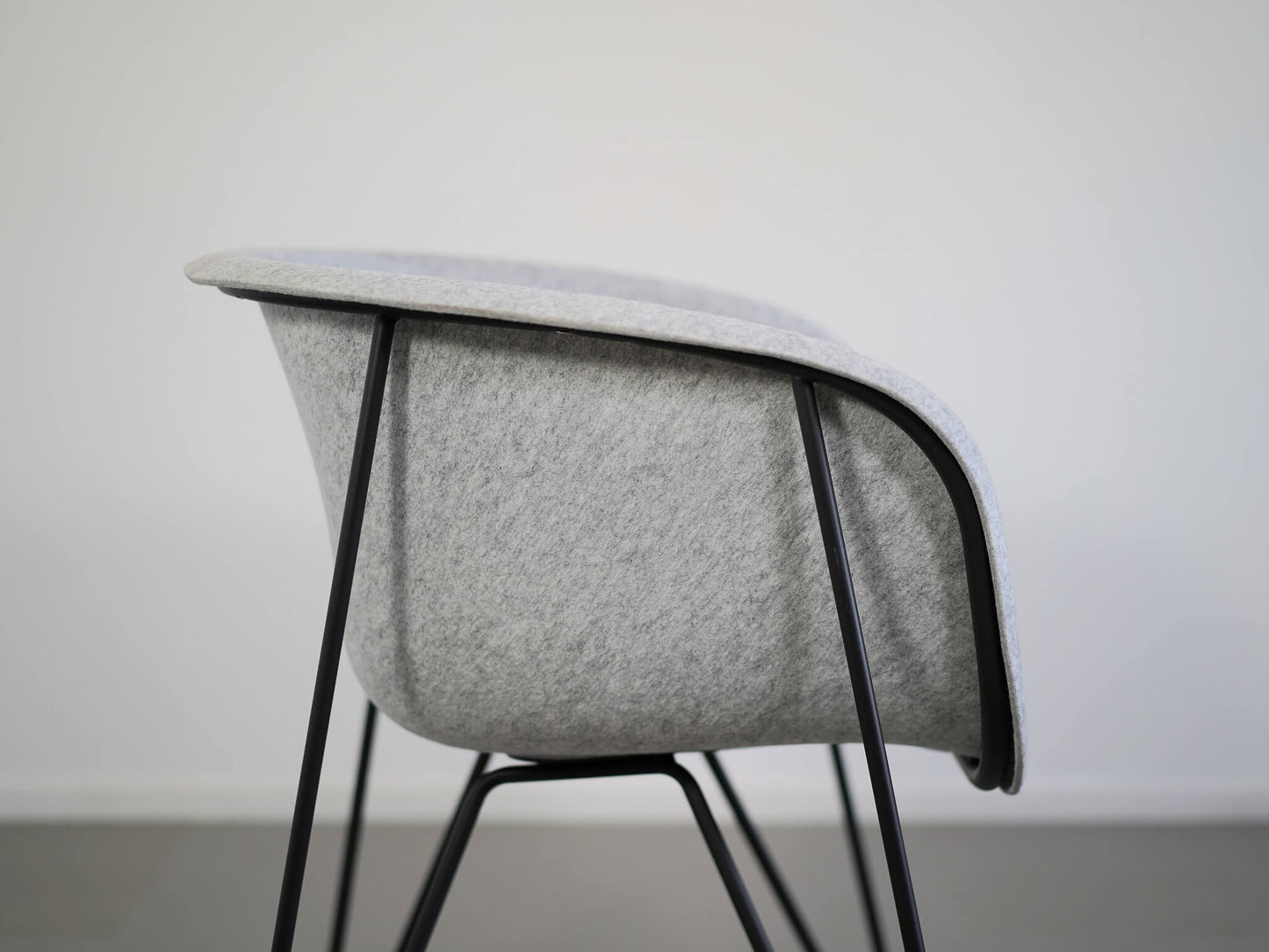 リフェルト チェア ライトグレー イトーキ / Refelt Chair ITOKI