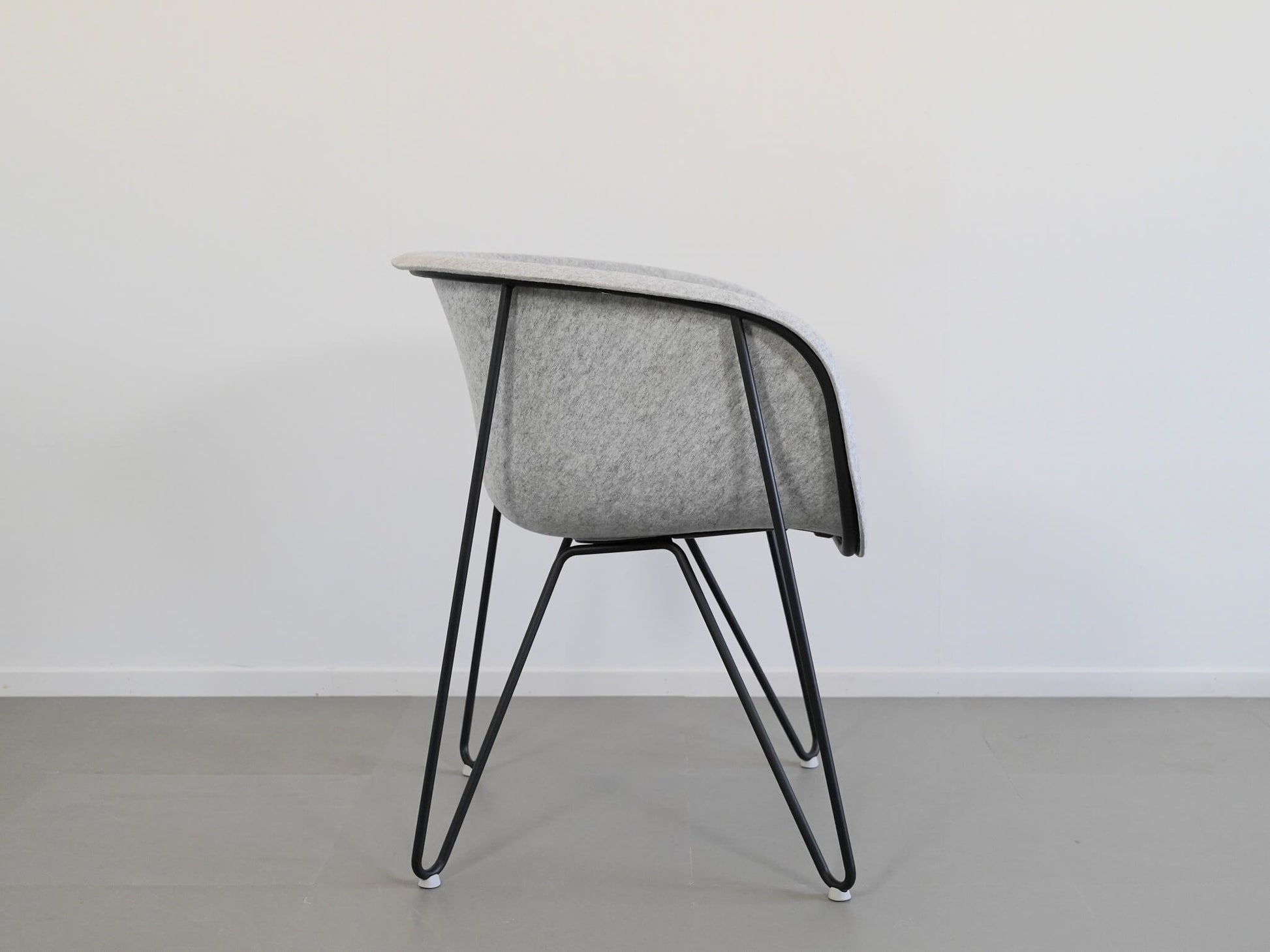 イトーキのリフェルトチェア