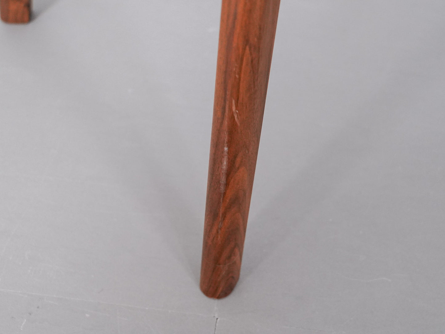 ラウンディッシュ チェア ウォールナット レザー マルニ木工 深澤直人 / Roundish Chair Maruni Collection Naoto Fukasawa