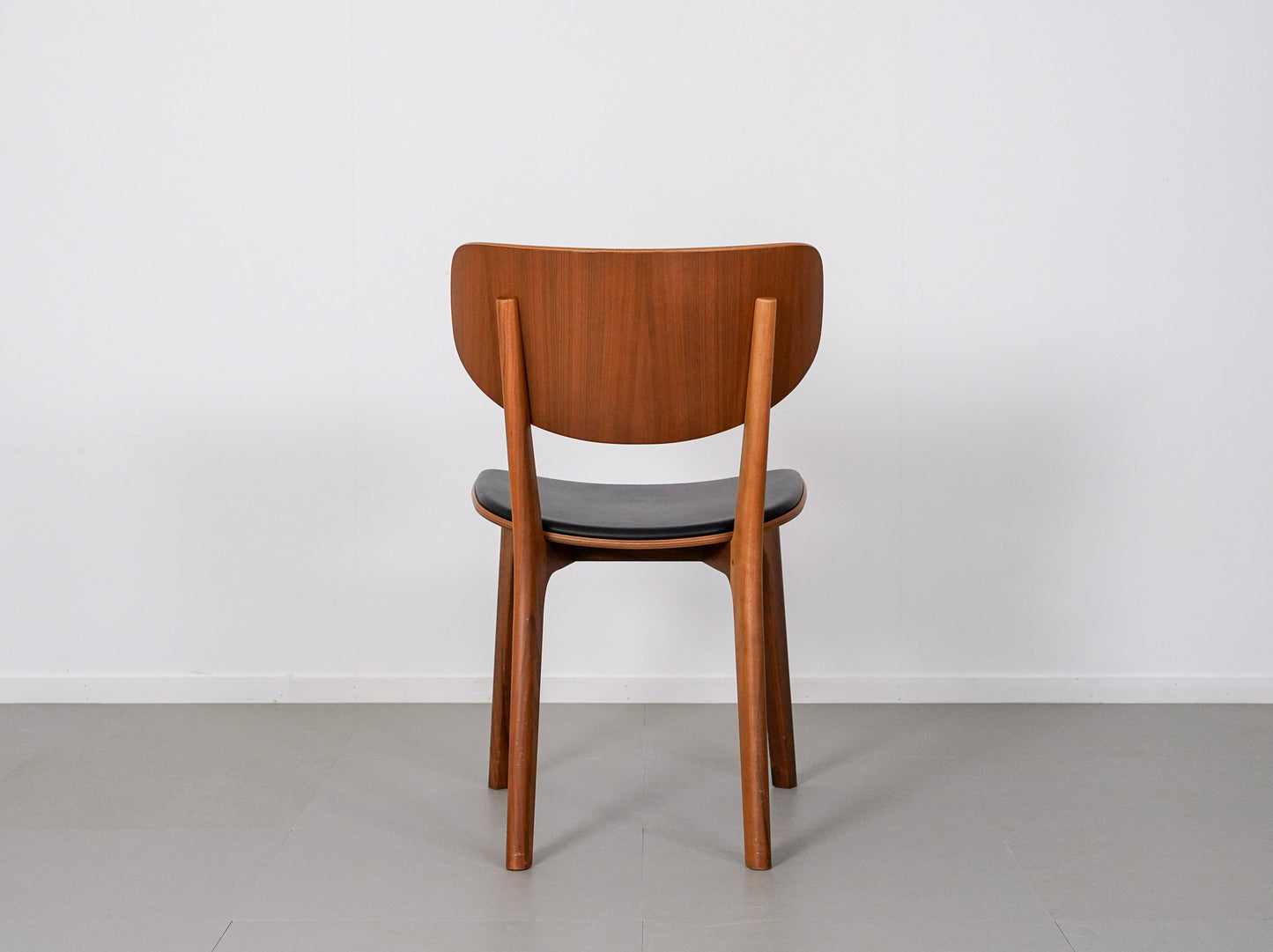 ラウンディッシュ チェア ウォールナット レザー マルニ木工 深澤直人 / Roundish Chair Maruni Collection Naoto Fukasawa