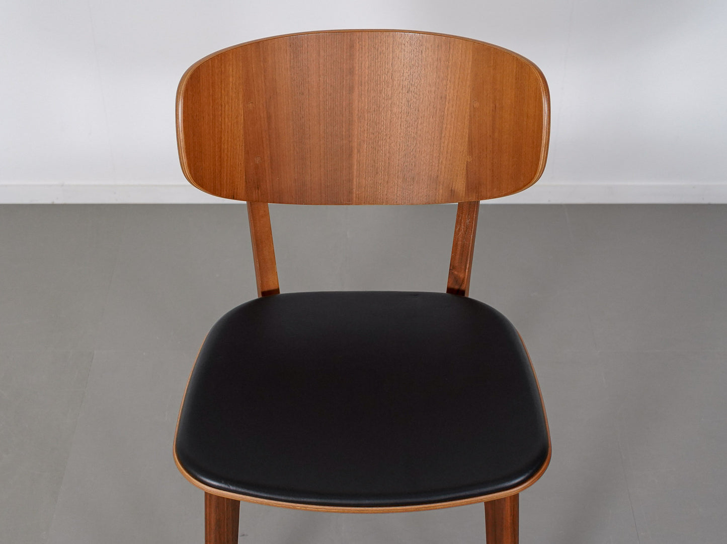 ラウンディッシュ チェア ウォールナット レザー マルニ木工 深澤直人 / Roundish Chair Maruni Collection Naoto Fukasawa