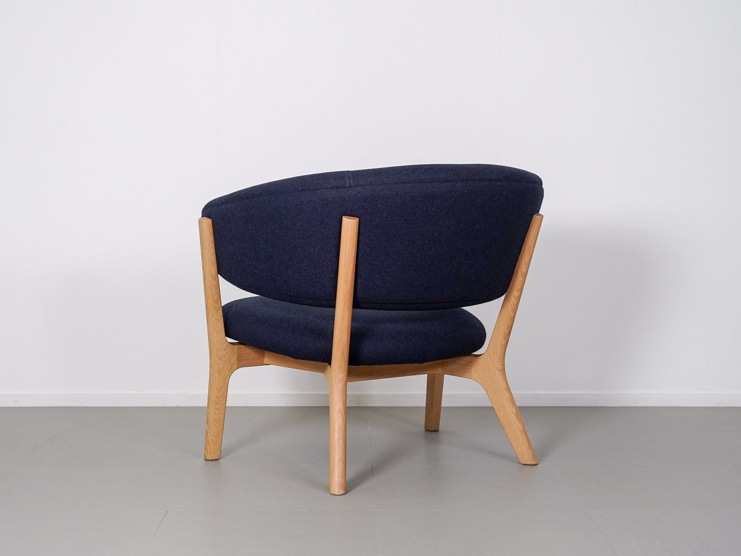 ラウンディッシュ ラウンジチェア オーク クヴァドラ マルニ木工 深澤直人 / Roundish Lounge Chair Maruni Collection Naoto Fukasawa
