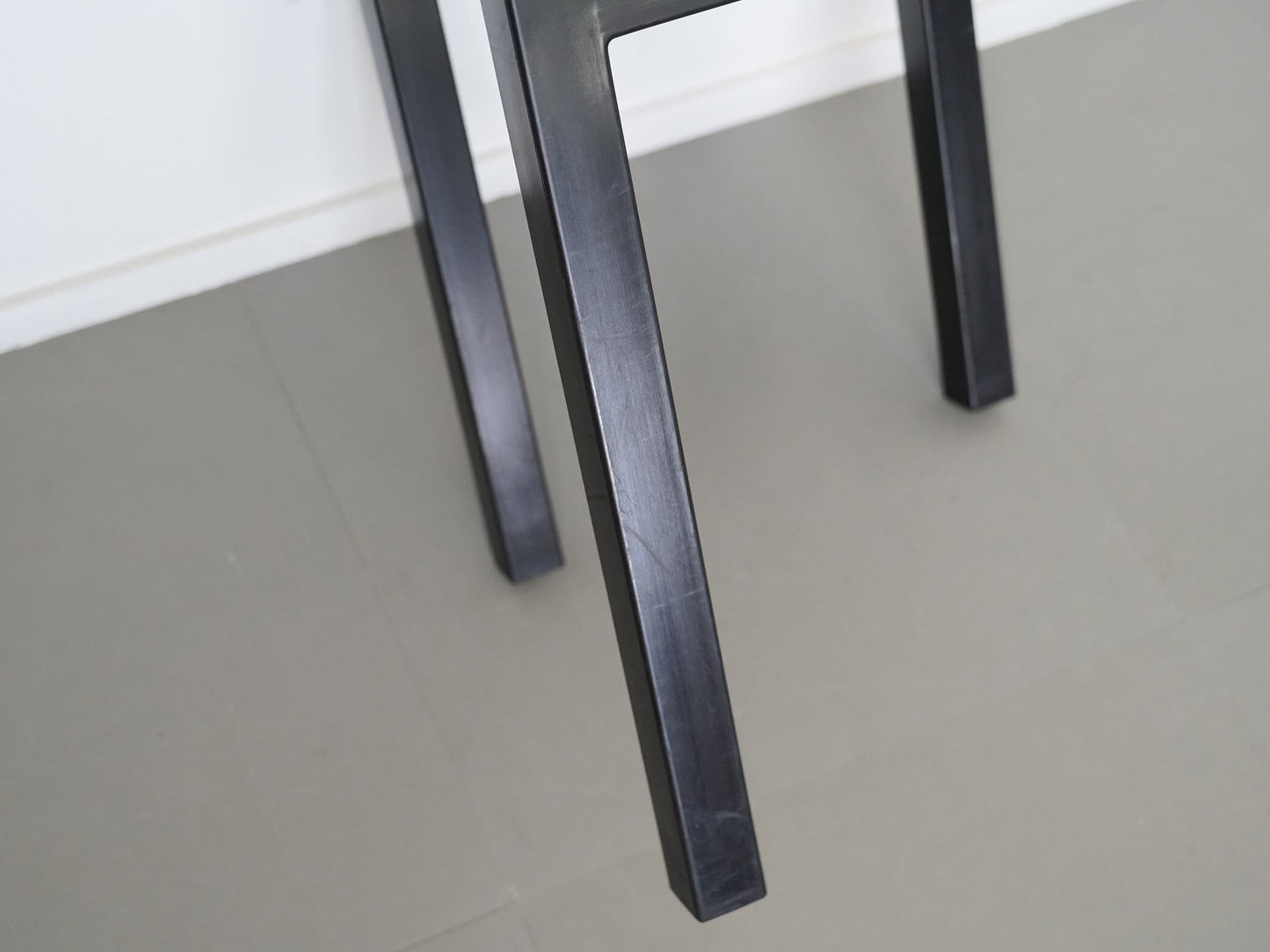 ノン ラバーチェア コンプロットデザイン 北欧 / NON Rubber Chair KÄLLEMO Komplot Design