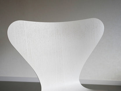 セブンチェア ホワイト カラードアッシュ ① 2017年製 フリッツ・ハンセン アルネ・ヤコブセン / Seven Chair White Fritz Hansen Arne Jacobsen