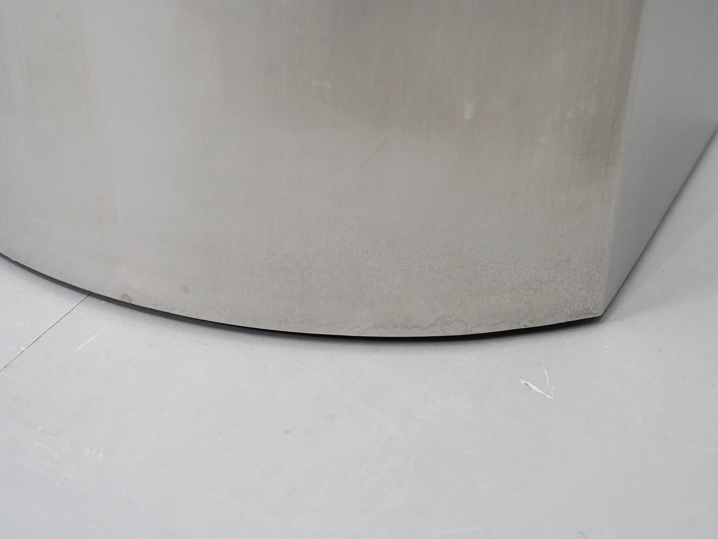 ステンレス ディスプレイスタンド カウンター コンソール ヘアライン / Stainless Steel Display Pedestal Counter Console