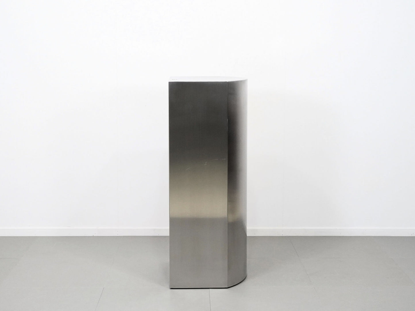 ステンレス ディスプレイスタンド カウンター コンソール ヘアライン / Stainless Steel Display Pedestal Counter Console