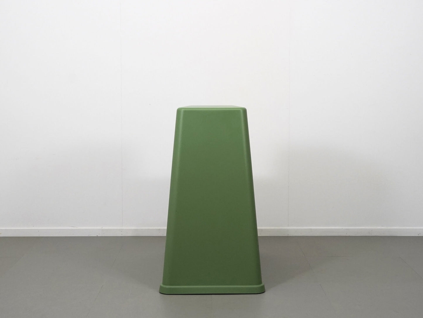 スツールツール ヴィトラ コンスタンチン・グルチッチ グリーン / Stool-Tool Vitra Konstantin Grcic Green