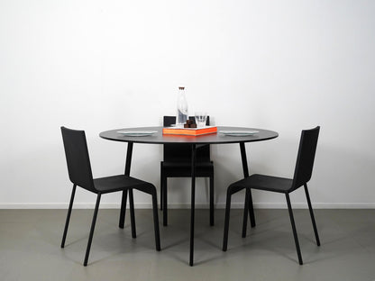 ロナン＆エルワン・ブルレックがデザインした中古・ユーズドのマジスのストライプド丸テーブルΦ120cmブラック