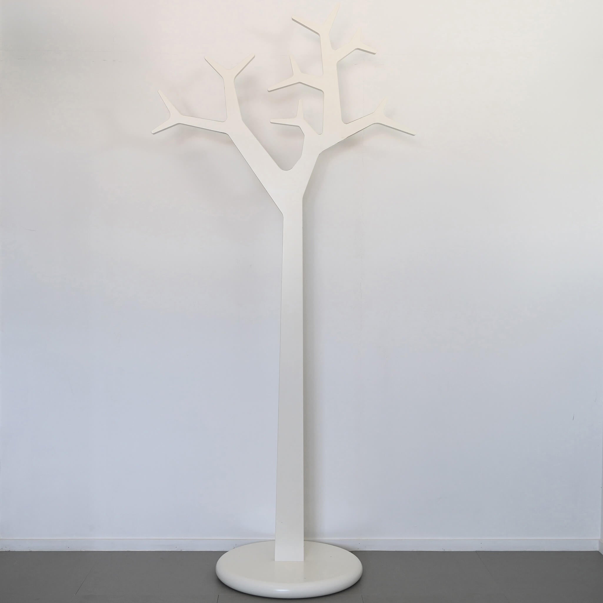 スウェデッセ ツリーコートラック マイケル・ヤング カトリン