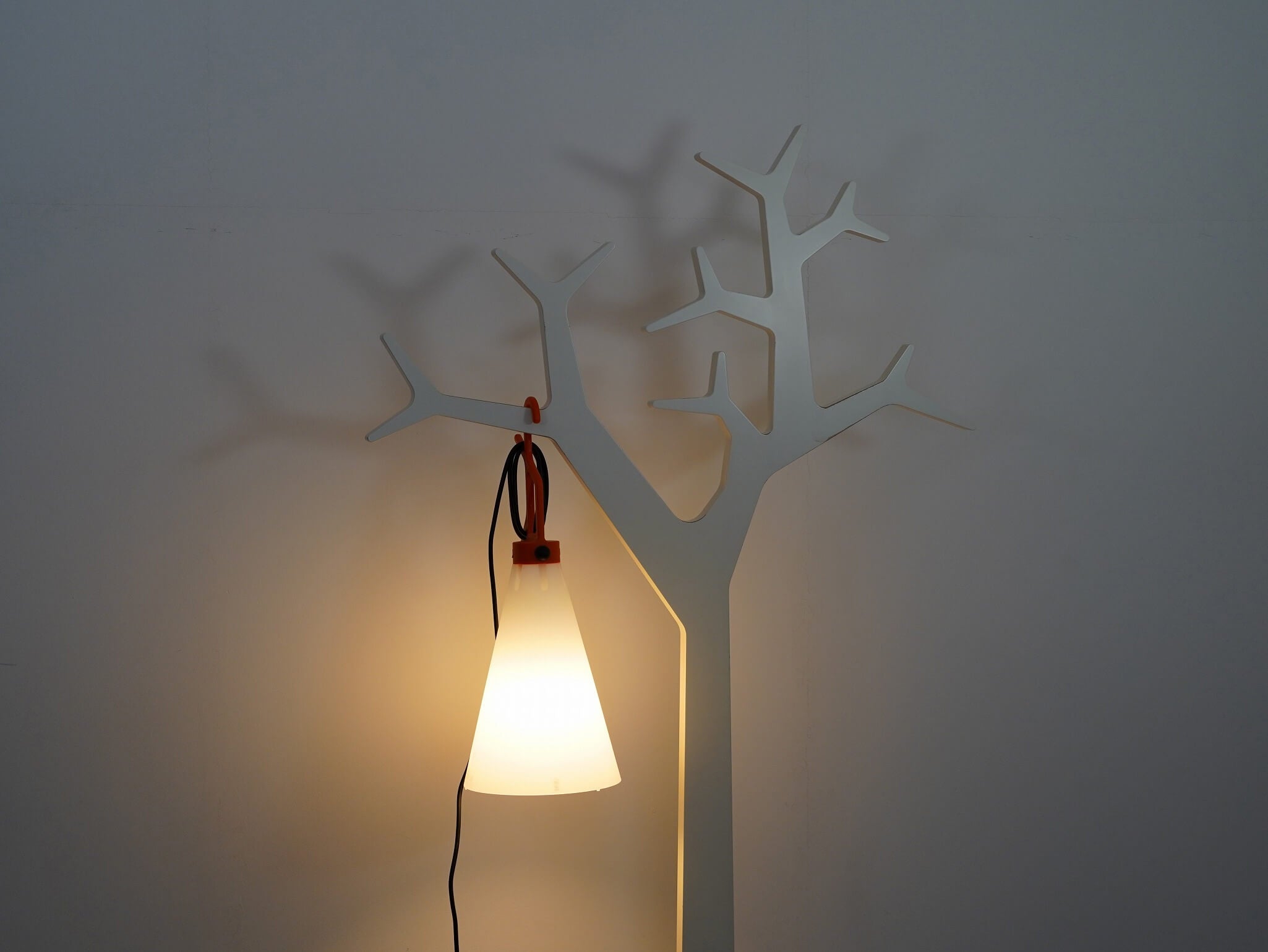 スウェデッセ ツリーコートラック マイケル・ヤング カトリン