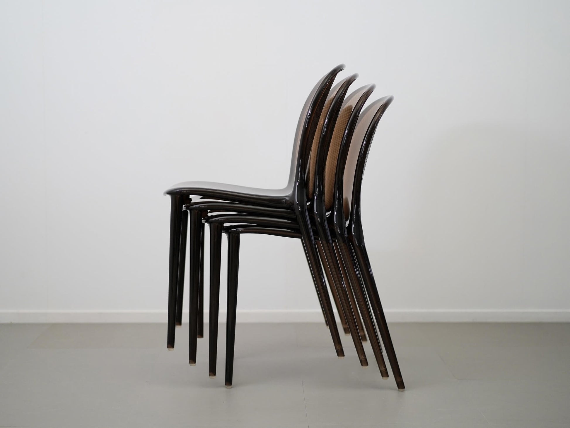 パトリックジュアンがデザインしたカルテルのタリヤチェア