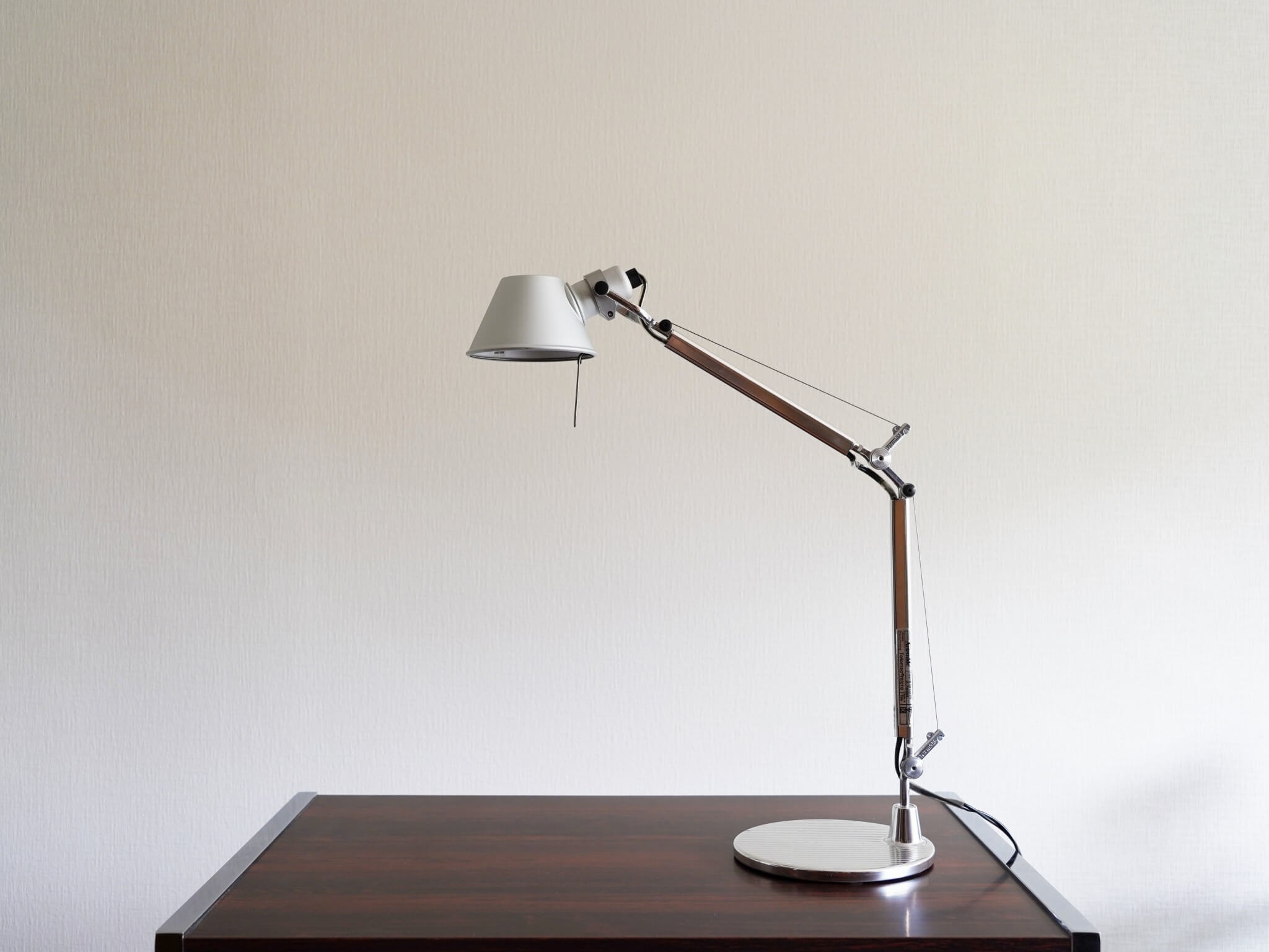 トロメオ マイクロ テーブル ミケーレ・デ・ルッキ アルテミデ ヴィンテージ 中古 / TOLOMEO MICRO TABLE Artemide –  CAGUYA