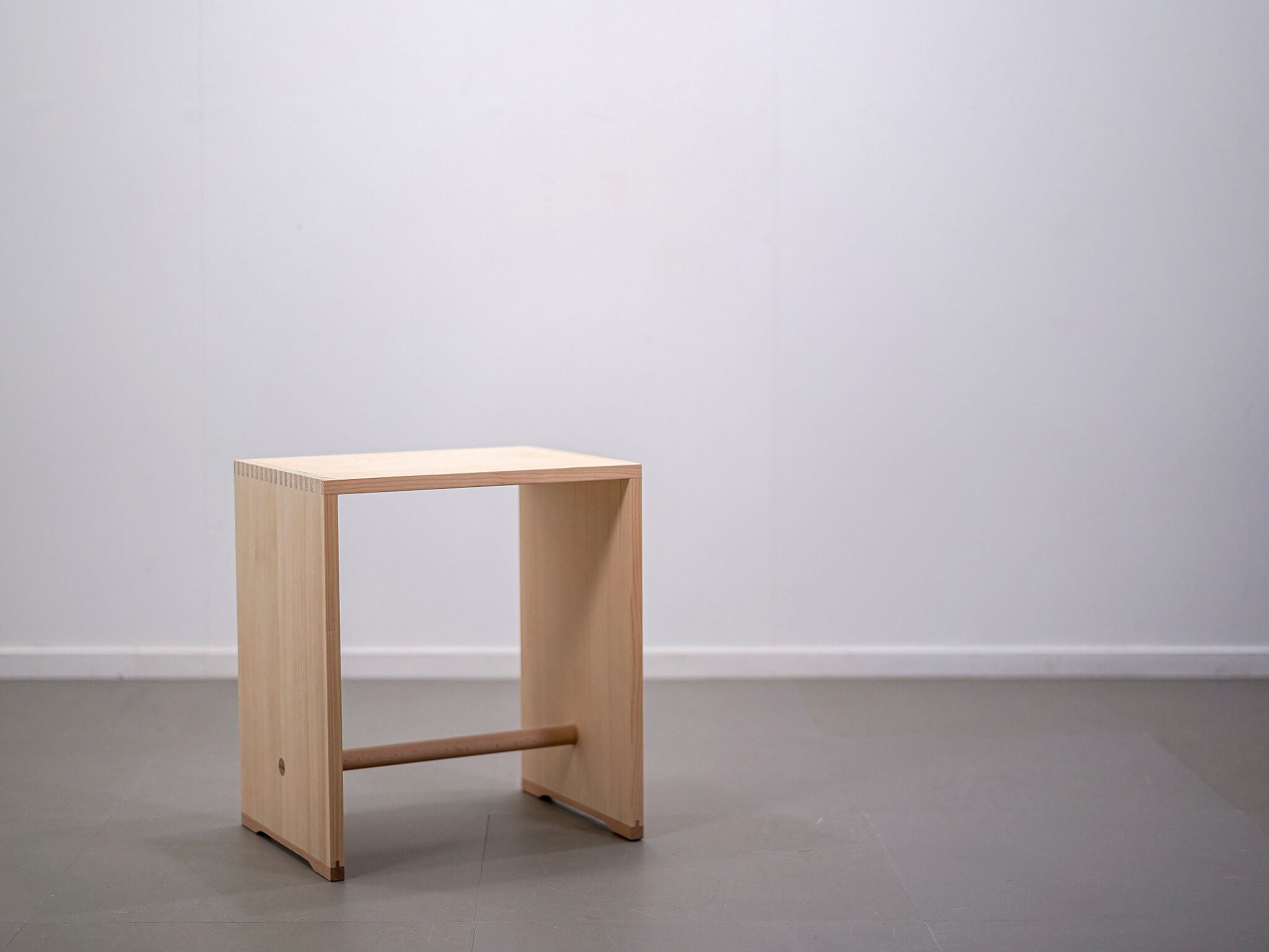 ウルムスツール ヴェービーフォーム マックス・ビル / Ulm Stool wb