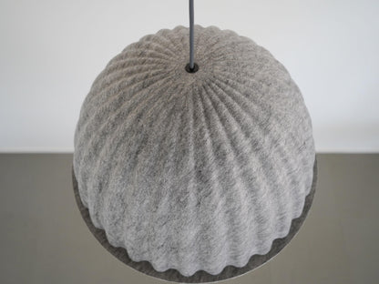 アンダーザベル ペンダントランプ ムート イスコス・ベルリン / Under the Bell Pendant Lamp Muuto Iskos Berlin 在庫2