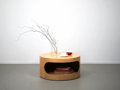 新谷直子がデザインしたヴィラミラノのSETTANTAリビングテーブル